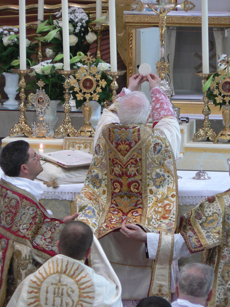 “Entré atea y salí católica”. Conversando con una rusa en el tren o sobre la belleza que salva