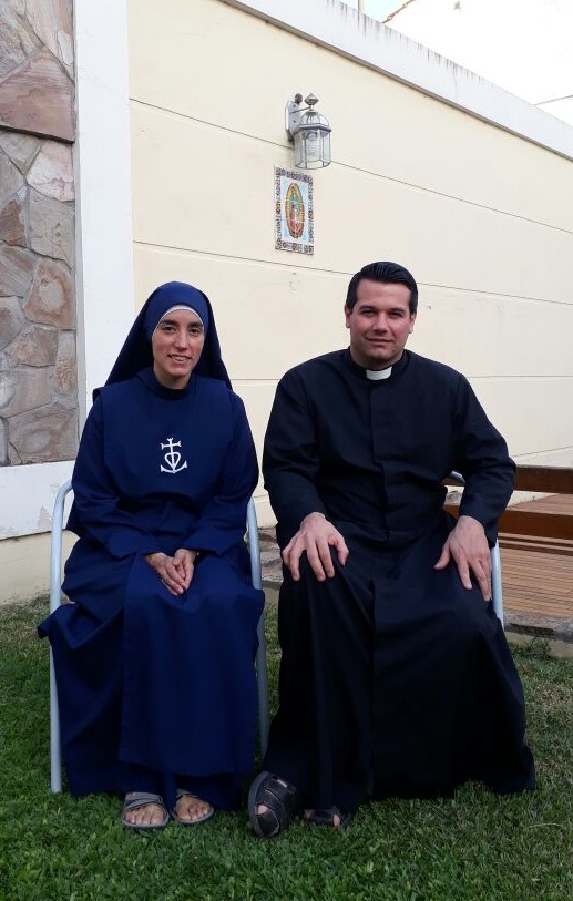 Entrevista a la Hna. Marie de la Sagesse Sequeiros sobre el libro Santa Juana de Arco