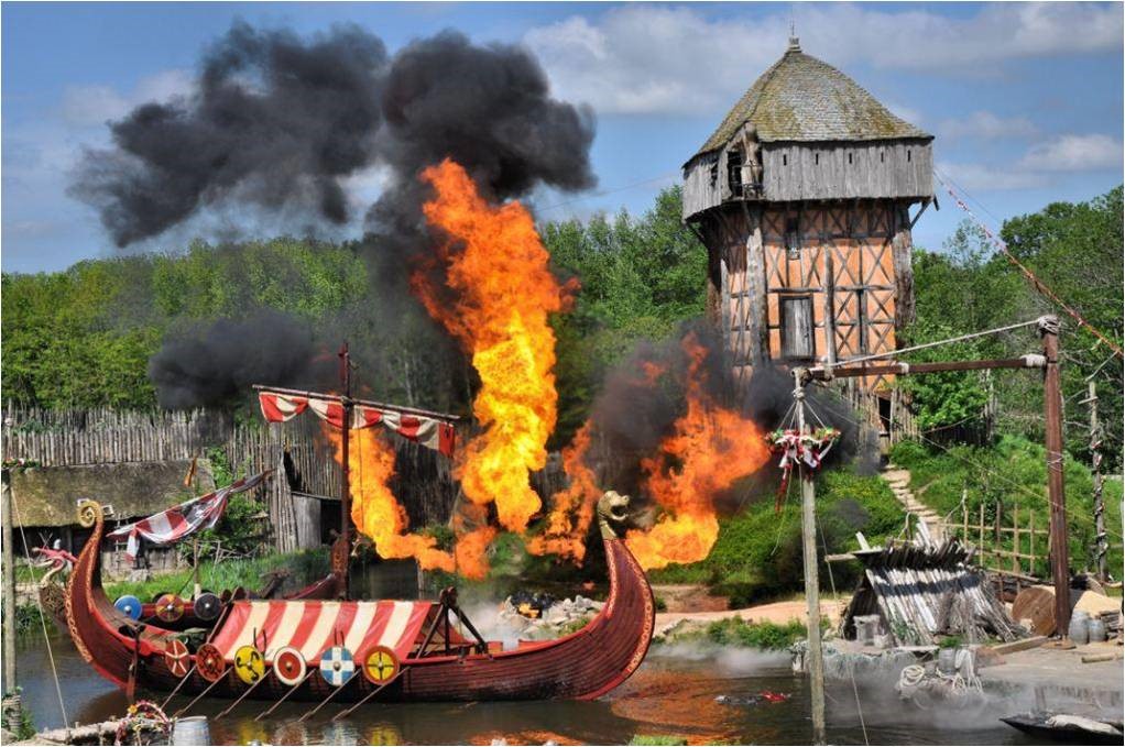 “Le Puy du Fou: un sueño de infancia”. Recensión y anticipo de lo que llega a España