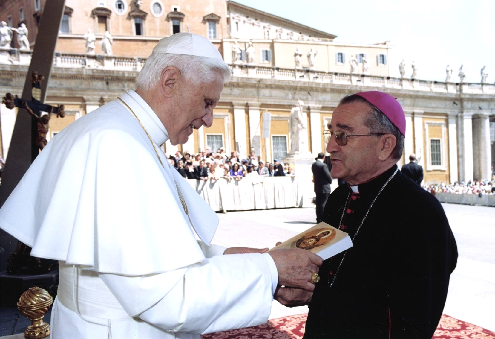 “Privados de libertad”. Por Mons. Baseotto