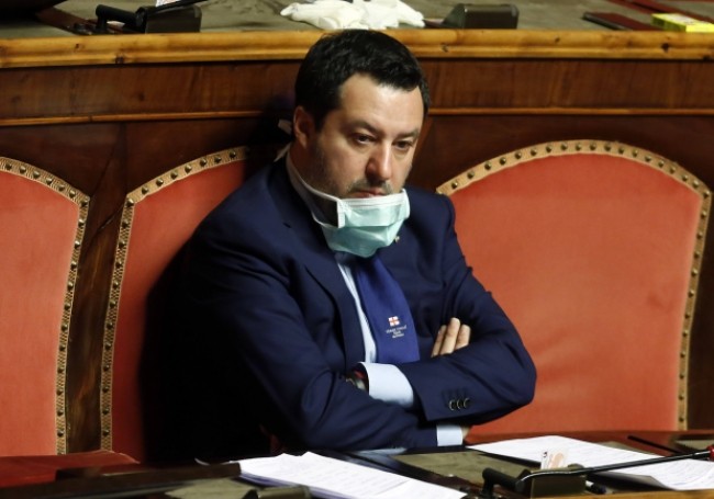 De pluma ajena. Coronavirus : ¿la crisis del mundialismo globalizante?