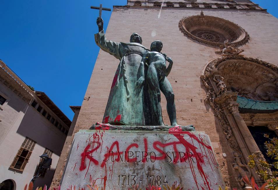 ¡Gracias España por conquistarnos! Ante las destrucciones de estatuas