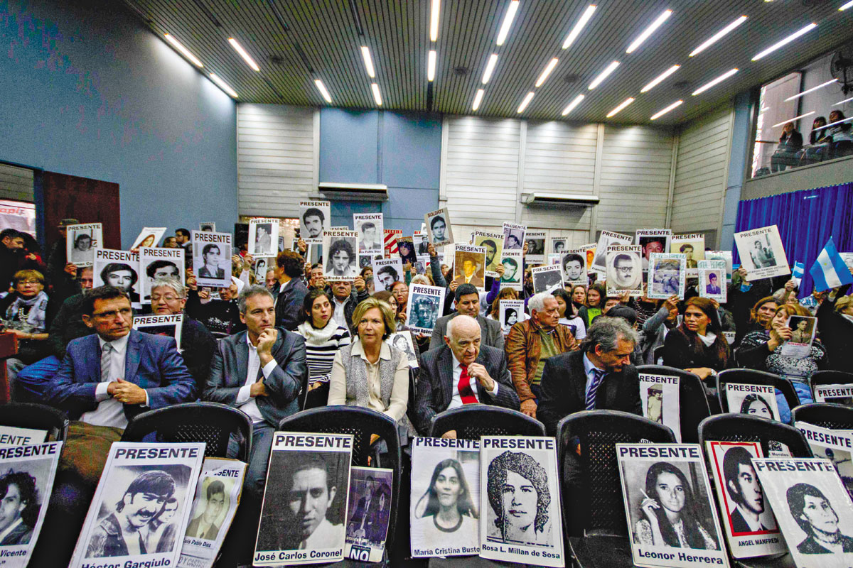 Los juicios de lesa humanidad – JUICIOS DE VENGANZA – Por el Dr. Ricardo Saint Jean